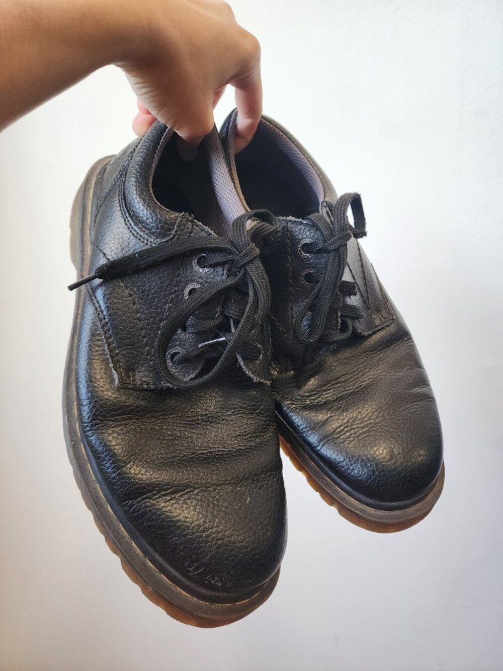 Doc Martens Ashfeld lace up oxford pebbled leather shoes 11